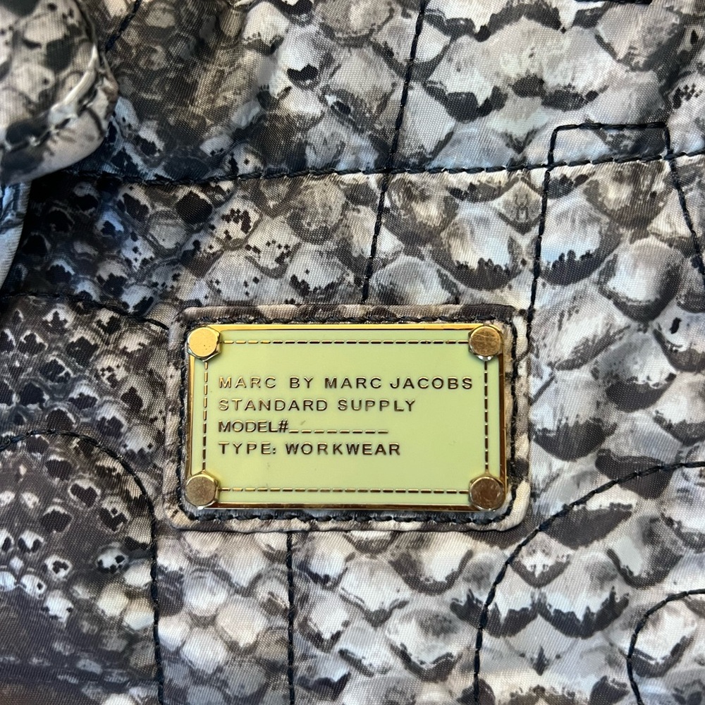 Marc Jacobs Animal Print Nylon Tote Bag - Picture 2 of 5